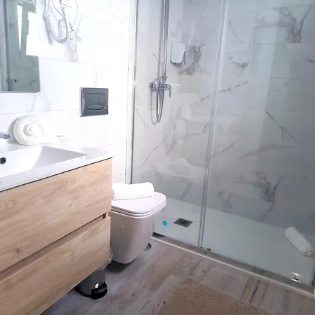 Mar Rosa, Estacionamento Gratuito * 纳扎雷